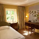 Ashley's Garden Szálloda
