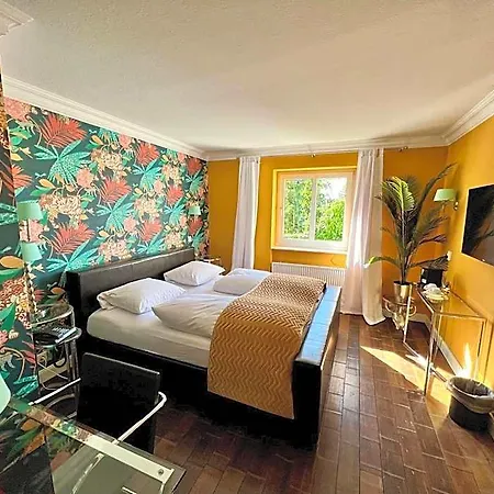 Boutique Ashley's Garden 4* Düsseldorf