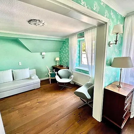 Hotel Boutique Ashley's Garden Düsseldorf
