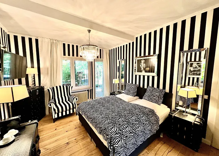 Hotell Ashley's Garden