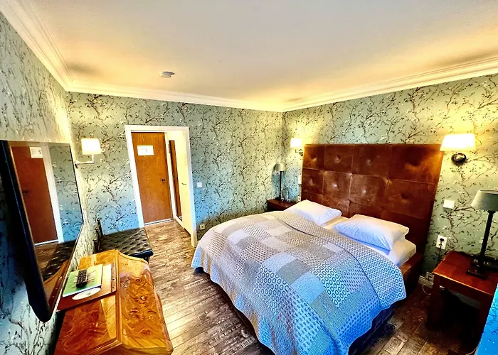 Ashley's Garden 4*
