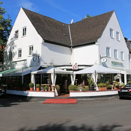 Ashley's Garden Hotel