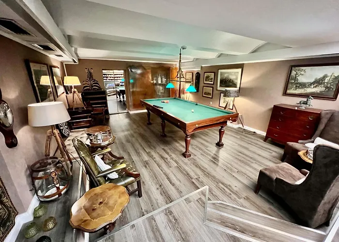 埃什里花园酒店