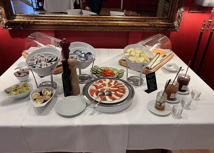 埃什里花园酒店 酒店